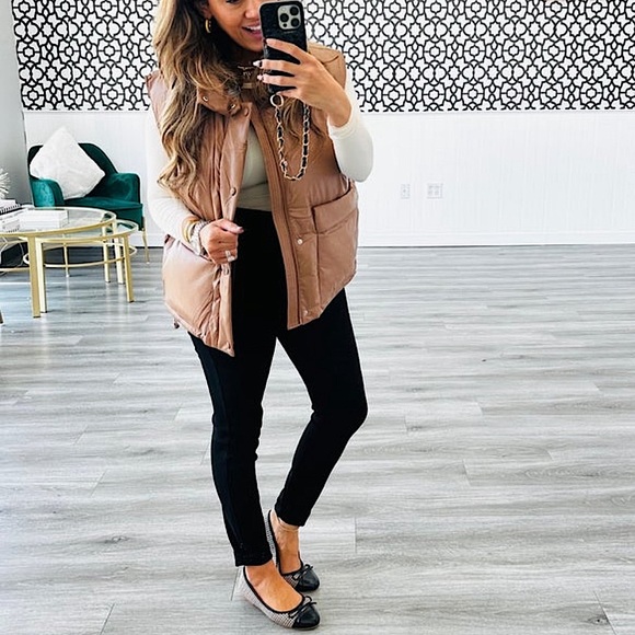 🆕🌿🖤ANNIEWEAR: BLACK Vegan Leather Padded Vest S/M - Picture 12 of 14